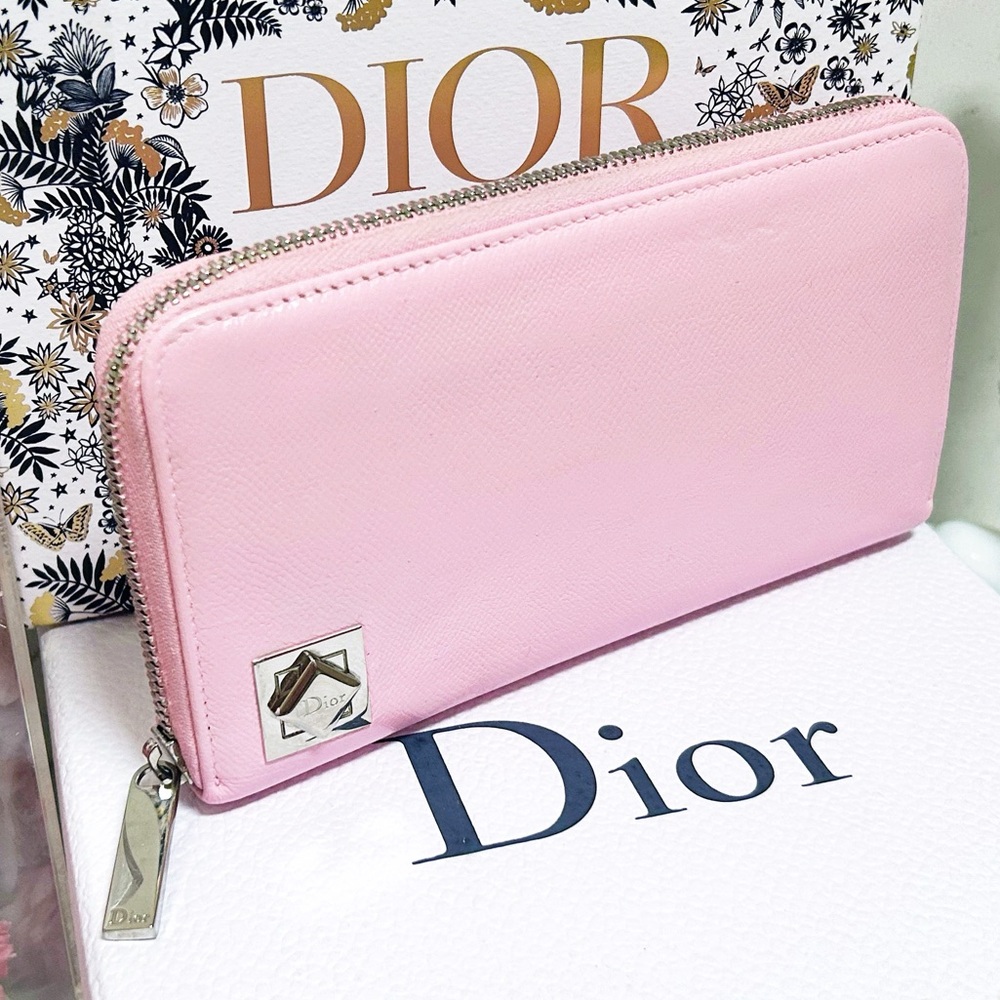 Authentic Dior Baby Pink Turn Me Continental Zip Wallet